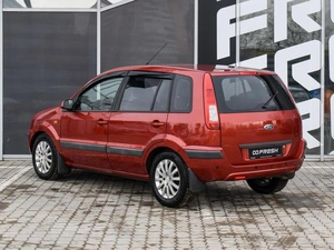 Хетчбэк Ford Fusion 2007 года, 695000 рублей, Краснодар