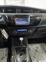 Седан Toyota Corolla 2013 года, 1187000 рублей, Солонцы