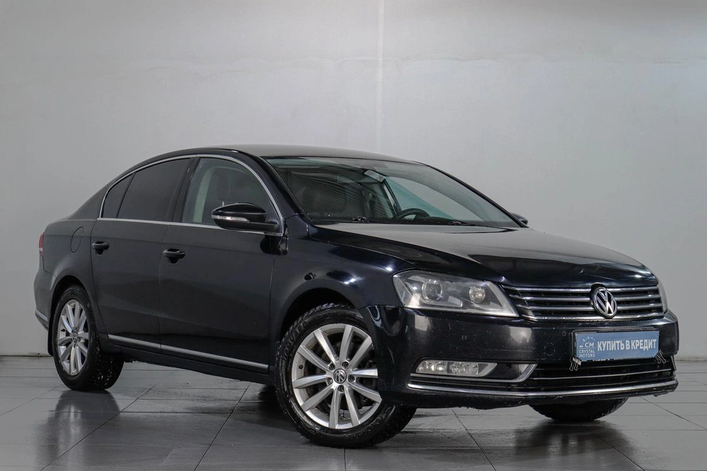 Седан Volkswagen Passat 2012 года, 1299000 рублей, Челябинск