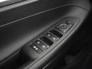 Седан Hyundai Grandeur 2020 года, 2383900 рублей, Казань