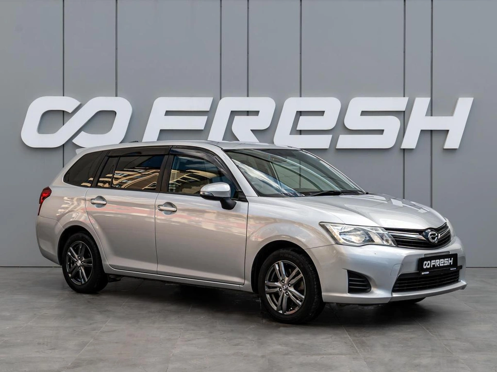 Универсал Toyota Corolla Fielder 2013 года, 1248000 рублей, Краснодар