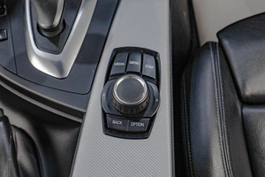 Седан BMW 3 серия 2018 года, 3199000 рублей, Челябинск