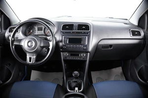 Седан Volkswagen Polo 2013 года, 849000 рублей, Пермь