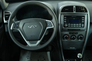 Внедорожник Chery Tiggo (T11) 2015 года, 559000 рублей, Омск