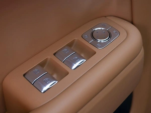 Внедорожник Li Auto L7 2023 года, 6065000 рублей, Омск