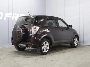 Внедорожник Toyota Rush 2013 года, 980000 рублей, Омск