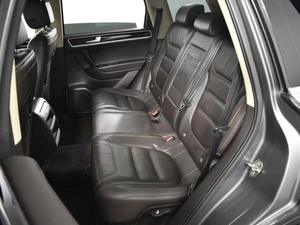 Внедорожник Volkswagen Touareg 2012 года, 1894100 рублей, Казань