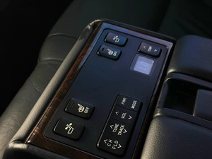 Седан Toyota Camry 2015 года, 1990000 рублей, Ижевск