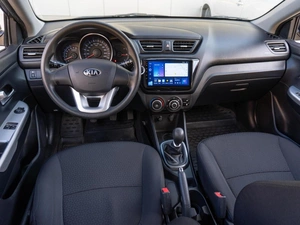 Хетчбэк Kia Rio 2014 года, 949000 рублей, Саратов