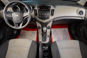 Седан Chevrolet Cruze 2012 года, 749000 рублей, Тюмень