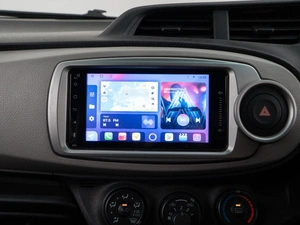 Хетчбэк Toyota Vitz 2012 года, 777077 рублей, Москва