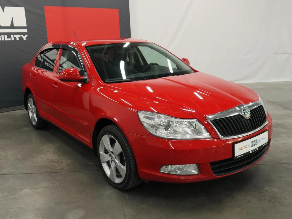 Хэтчбек Skoda Octavia 2012 года, 890000 рублей, Курск