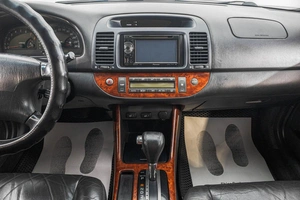 Седан Toyota Camry 2003 года, 949000 рублей, Барнаул