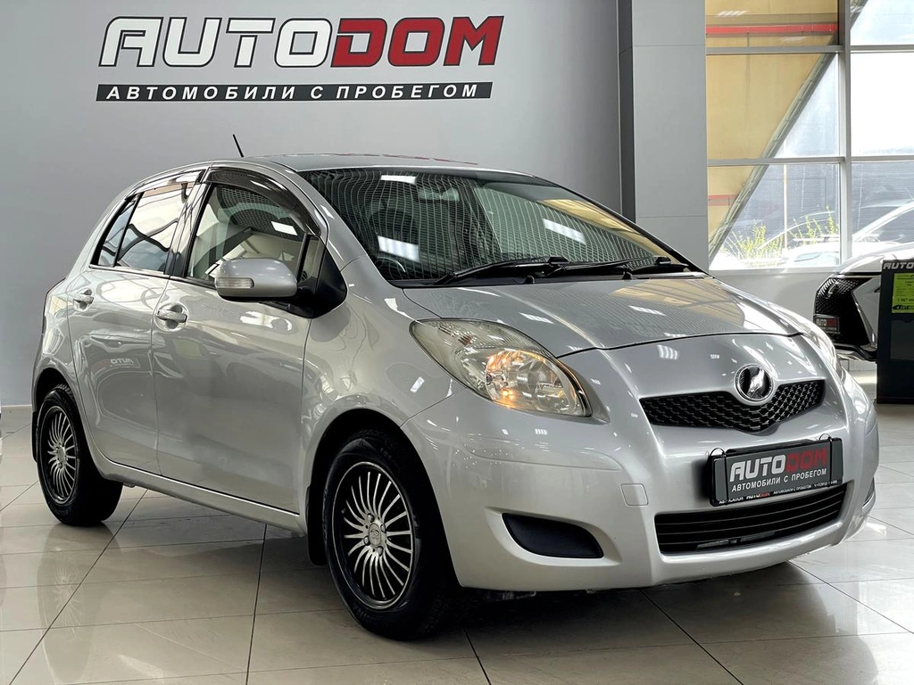 Хетчбэк Toyota Vitz 2009 года, 547000 рублей, Солонцы