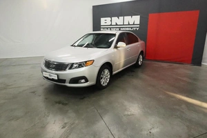 Седан Kia Magentis 2010 года, 1040000 рублей, Курск