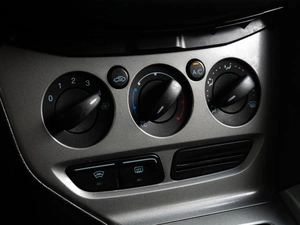 Седан Ford Focus 2013 года, 749000 рублей, Тюмень