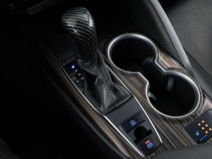 Седан Toyota Camry 2018 года, 2597077 рублей, Москва