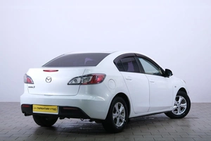 Седан Mazda 3 2011 года, 889000 рублей, Омск