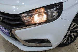 Седан ВАЗ (LADA) Vesta 2017 года, 879000 рублей, Новокузнецк