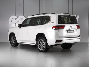 Внедорожник Toyota Land Cruiser 2021 года, 11705000 рублей, Минеральные Воды