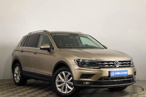 Внедорожник Volkswagen Tiguan 2017 года, 3089000 рублей, Пермь