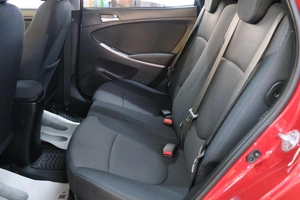 Хетчбэк Hyundai Solaris 2015 года, 949000 рублей, Омск