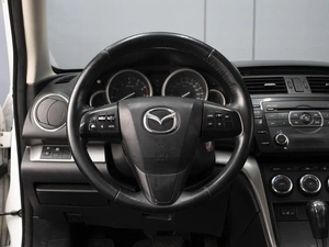 Седан Mazda 6 2011 года, 860000 рублей, Омск