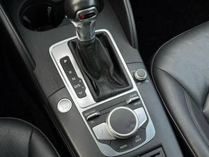 Седан Audi A3 2018 года, 2489000 рублей, Ижевск