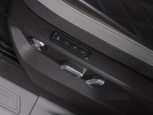 Внедорожник Volkswagen Tavendor 2022 года, 4300000 рублей, Ростов-на-Дону