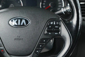 Седан Kia Cerato 2017 года, 1439000 рублей, Тюмень