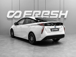 Лифтбек Toyota Prius 2016 года, 1735000 рублей, Тюмень