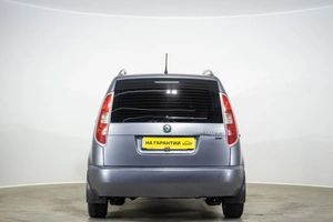 Минивэн Skoda Roomster 2012 года, 549000 рублей, Оренбург
