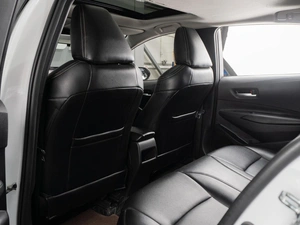 Седан Toyota Corolla 2021 года, 1768000 рублей, Тюмень