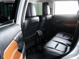 Внедорожник Mitsubishi Outlander 2019 года, 3559000 рублей, Волгоград