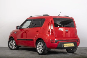 Хетчбэк Kia Soul 2012 года, 1199000 рублей, Томск