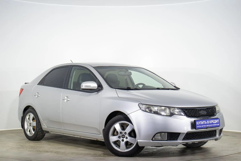 Хетчбэк Kia Cerato 2011 года, 849000 рублей, Оренбург