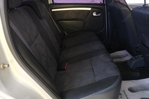 Седан Renault Logan 2012 года, 569000 рублей, Омск