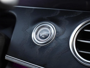 Седан Mercedes-benz E-класс 2019 года, 3300000 рублей, Краснодар