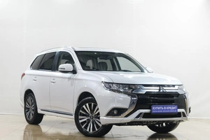 Внедорожник Mitsubishi Outlander 2021 года, 2449000 рублей, Новокузнецк