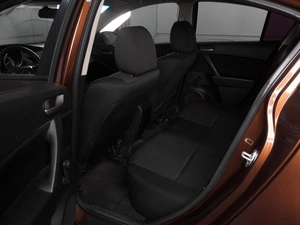 Седан Mazda 3 2013 года, 919000 рублей, Красный Пахарь