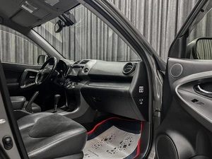 Внедорожник Toyota RAV4 2012 года, 1550000 рублей, Красноярск