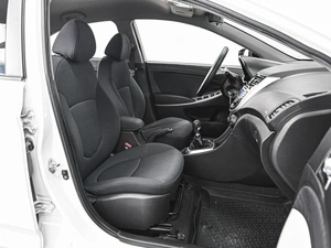 Седан Hyundai Solaris 2013 года, 779000 рублей, Ставрополь