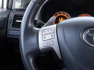 Хетчбэк Toyota Auris 2008 года, 899000 рублей, Волгоград