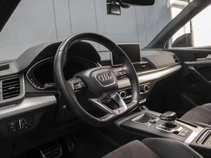 Внедорожник Audi Q5 2017 года, 3498000 рублей, Омск