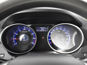 Внедорожник Hyundai ix35 2011 года, 1086100 рублей, Казань