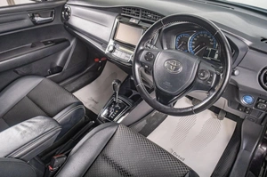 Универсал Toyota Corolla Fielder 2017 года, 1599000 рублей, Томск