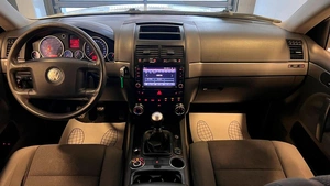 Внедорожник Volkswagen Touareg 2004 года, 799000 рублей, Красноярск