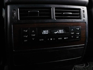 Внедорожник Toyota Land Cruiser 2019 года, 7999000 рублей, Тюмень