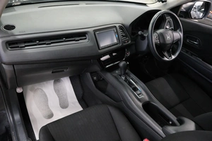 Внедорожник Honda Vezel 2017 года, 1859000 рублей, Омск