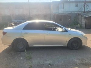 Седан Toyota Corolla 2007 года, 620000 рублей, Красноярск